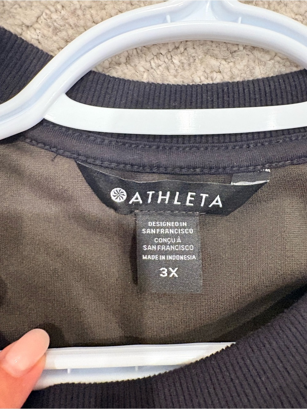 Athleta Retroplush Velvet Crewneck Sweatshirt Black 3X NWT - Picture 7 of 10